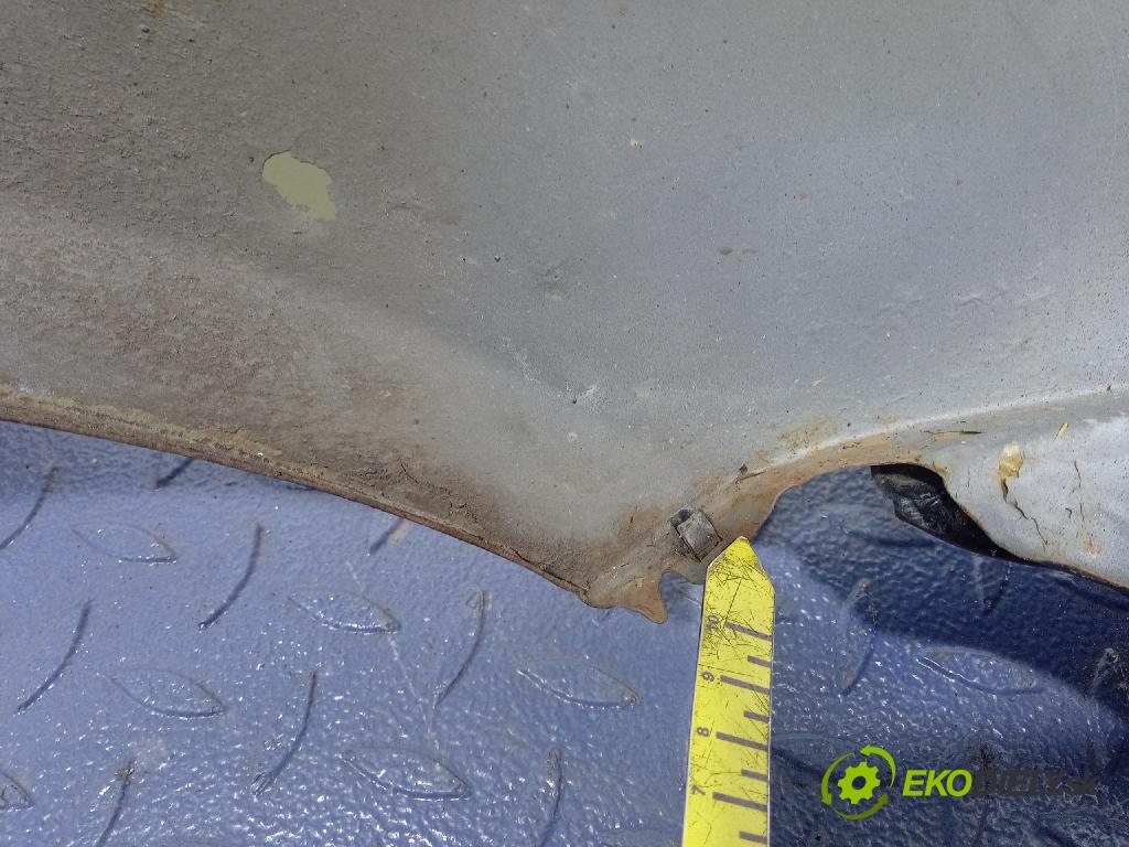 Volkswagen Golf 2005 blatník Predné Vľavo: