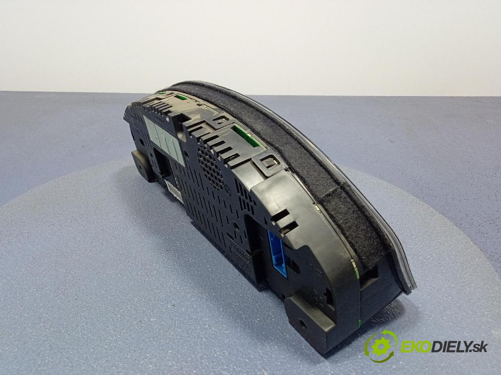 Audi A6 2004 prístrojovka/ budíky 4B0920933J