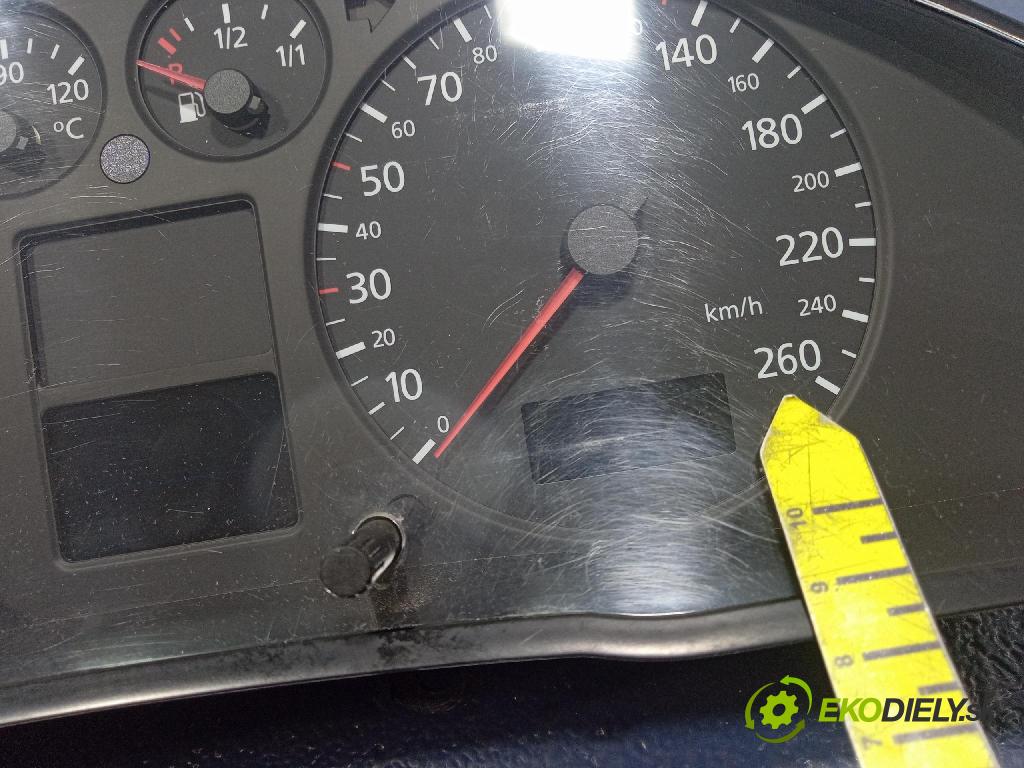 Audi A4 2001 prístrojovka/ budíky 8D0920900