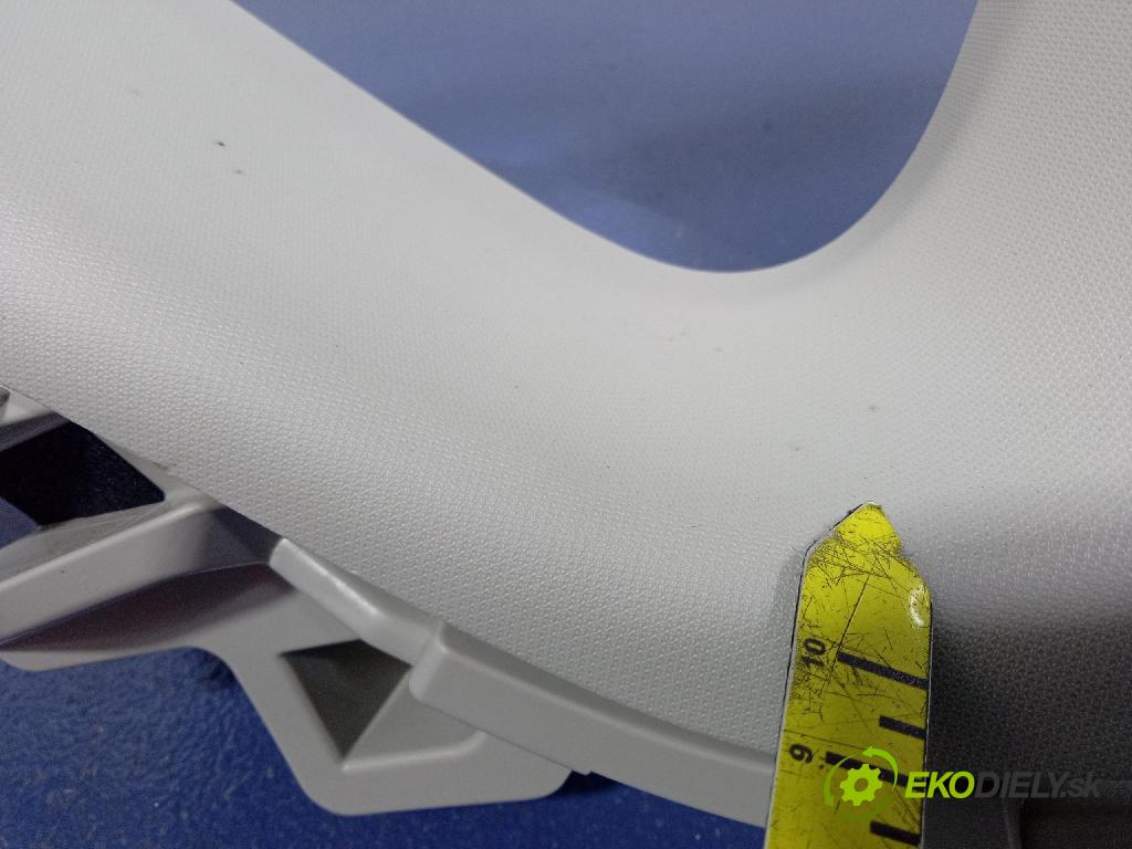 Mazda Cx-5 2021 kryt Plast: Interiéry: KB8C68260