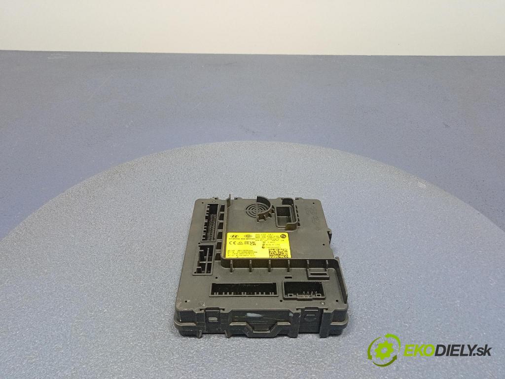 Hyundai Bayon 2023 riadiaca jednotka 95400-Q0491