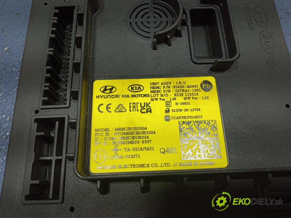 Hyundai Bayon 2023 riadiaca jednotka 95400-Q0491