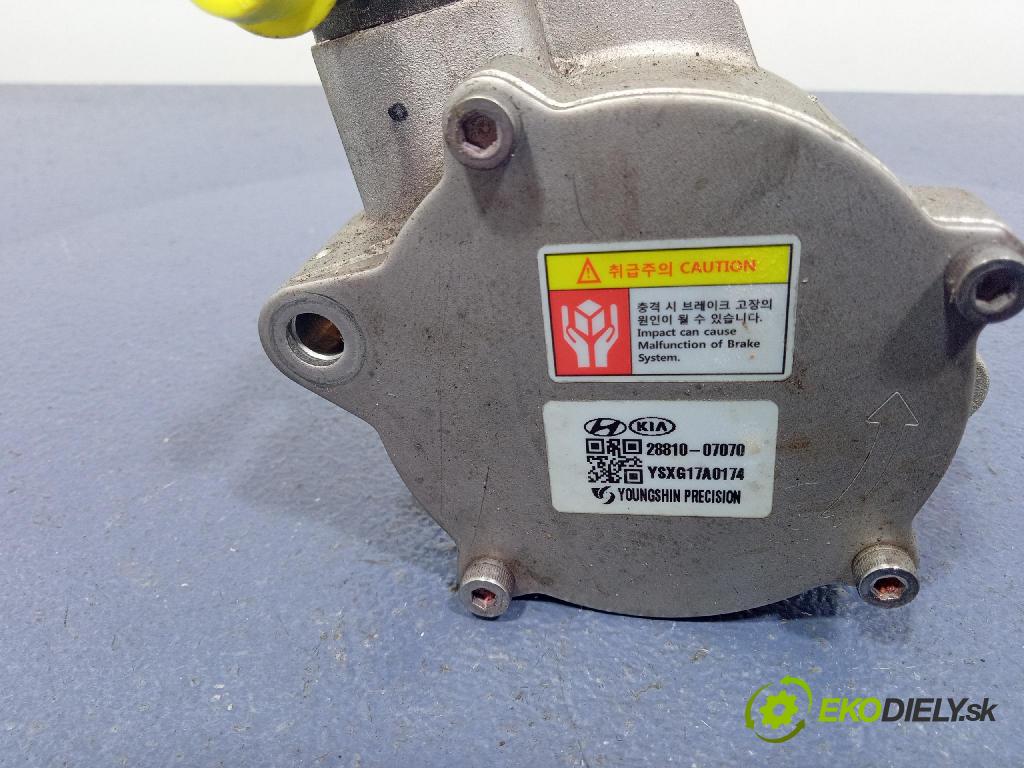 Hyundai Bayon 2023 čerpadlo vákuová 28810-07070