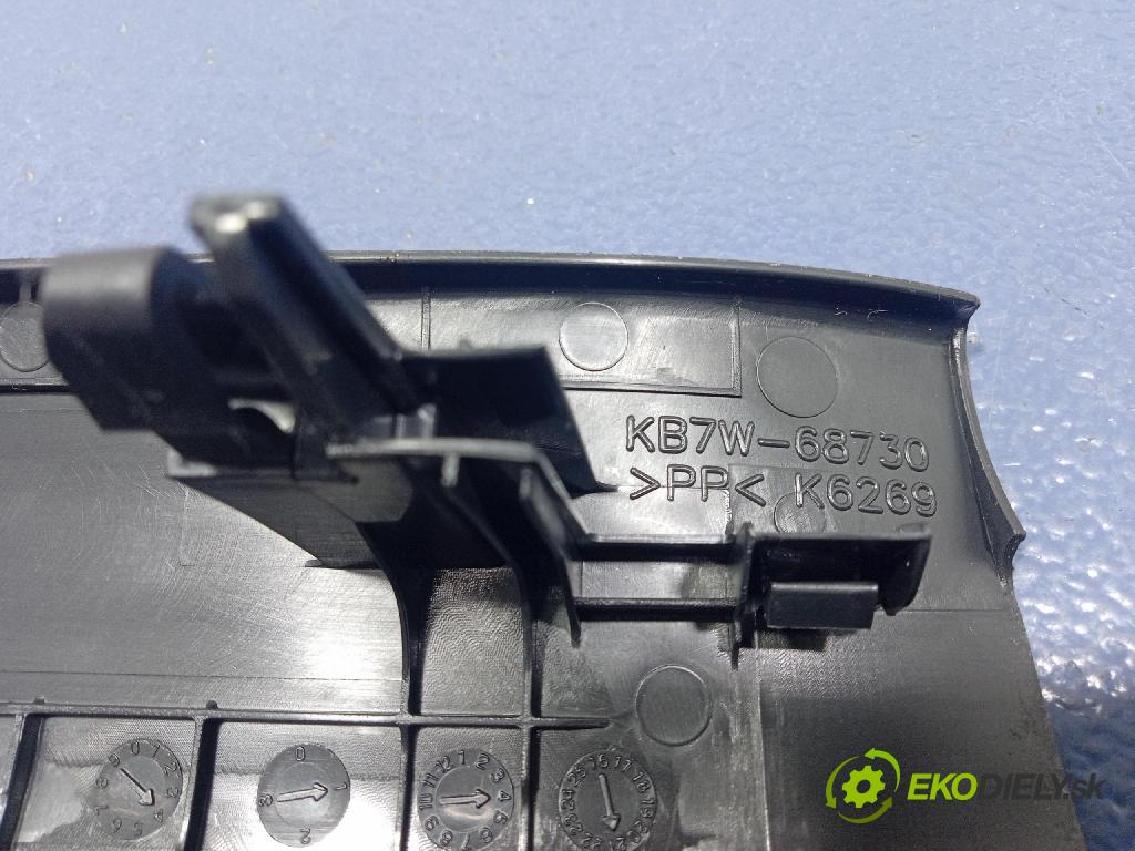 Mazda Cx-5 2021 kryt Plast: Interiéry: KB7W-68730