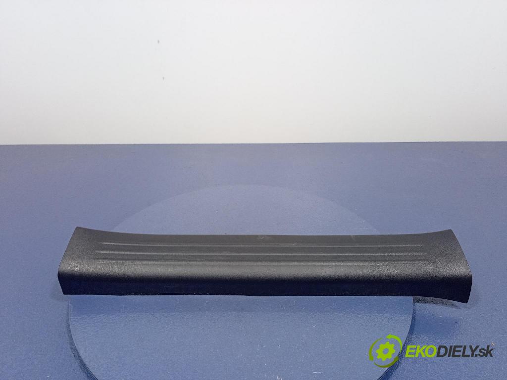Mazda Cx-5 2021 kryt Plast: Interiéry: KB7W68720
