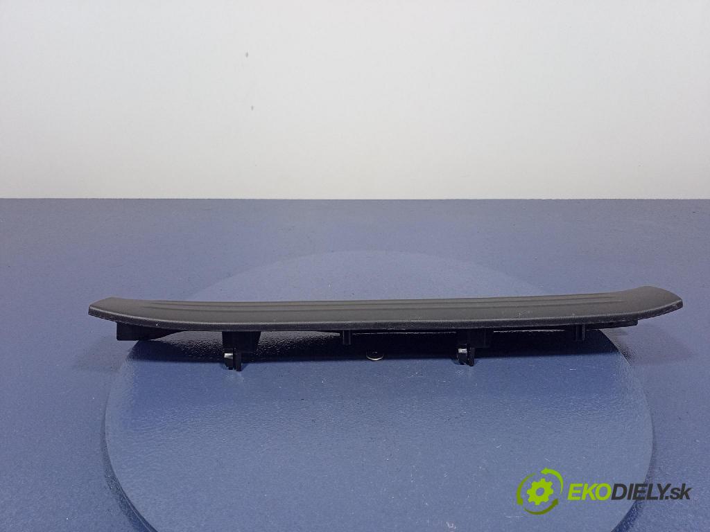 Mazda Cx-5 2021 kryt Plast: Interiéry: KB7W-68710