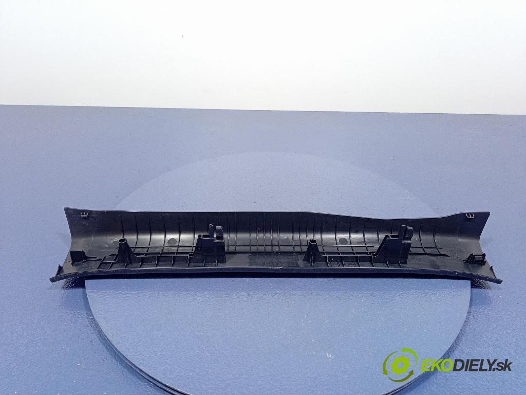 Mazda Cx-5 2021 kryt Plast: Interiéry: KB7W-68710