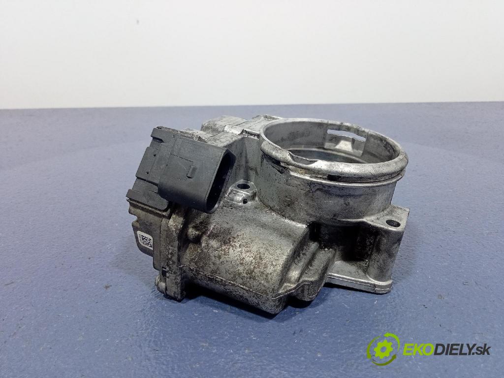 Volkswagen Golf 2005 klapka 03G128063C