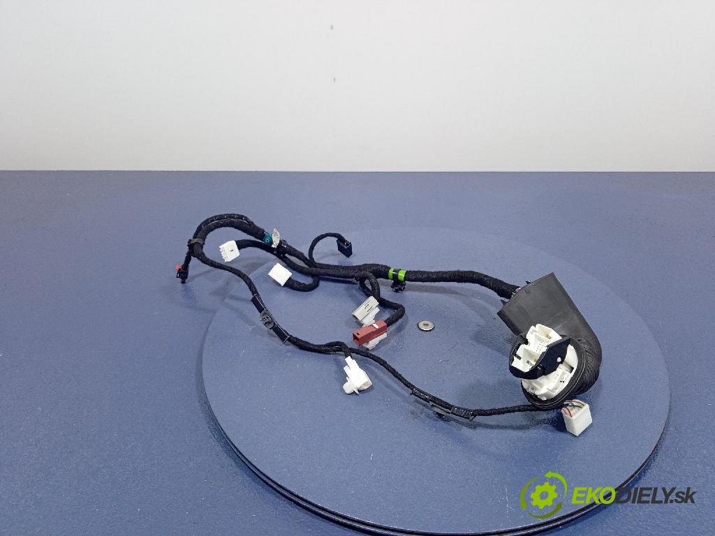Mazda Cx-5 2021 inštalácia Elektrický: KJN567200A