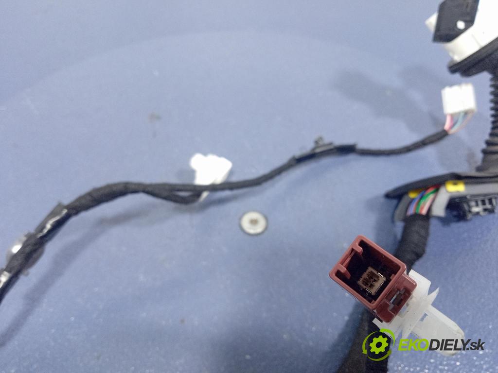 Mazda Cx-5 2021 inštalácia Elektrický: KJN567200A
