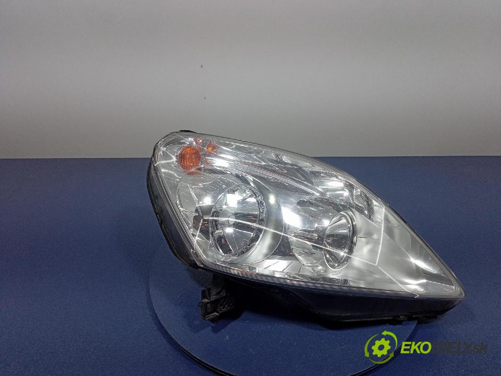 Opel Zafira 2005 Reflektor: v pravo: 442-1149R
