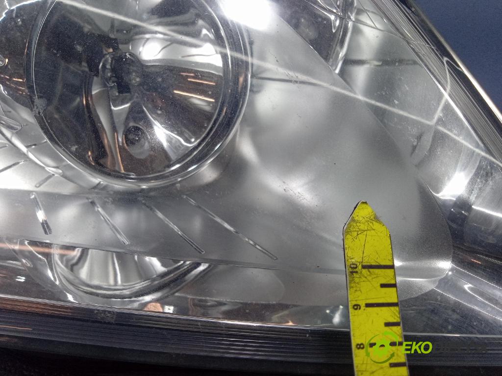 Opel Zafira 2005 Reflektor: v pravo: 442-1149R