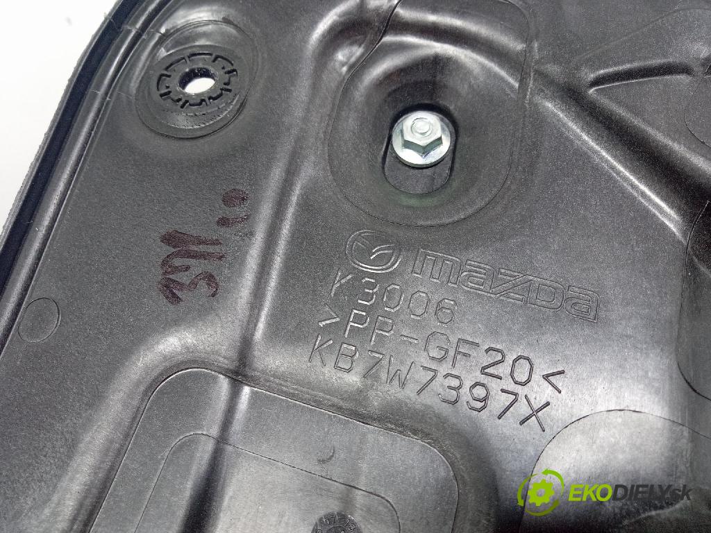 Mazda Cx-5 2021 mechanizmus okna Okná: zad Vľavo: KB7W7397X