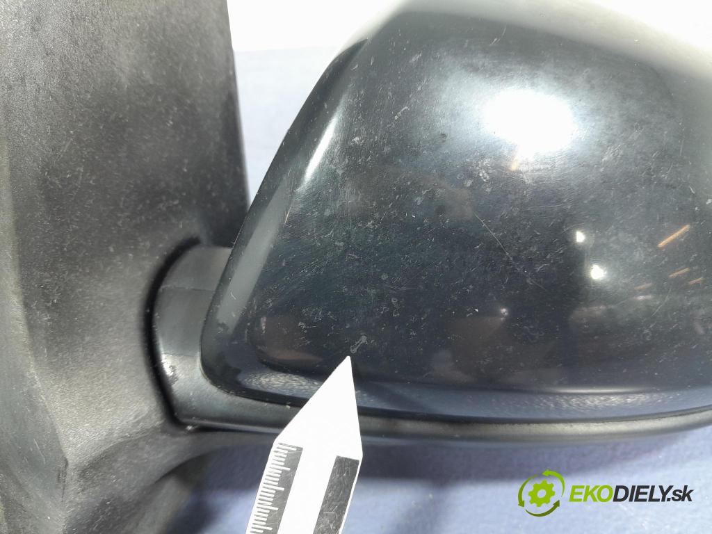 Mazda 2 2010 zrkadlo Vľavo: