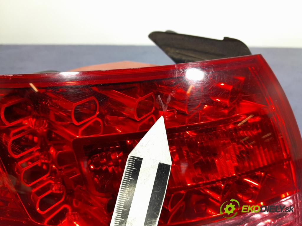 Audi A6 2007 svetlo / reflektor zad ľavá Vonkajsia: 4F9945095H