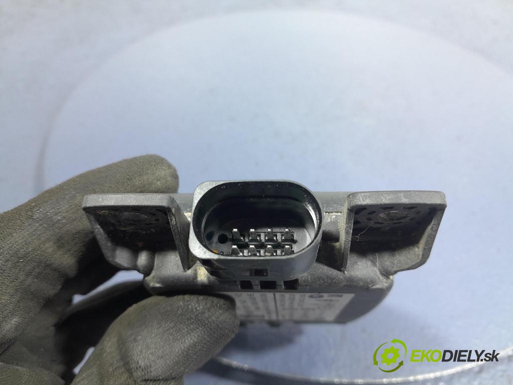 Skoda Superb 2016 Radar: 5Q0907685B