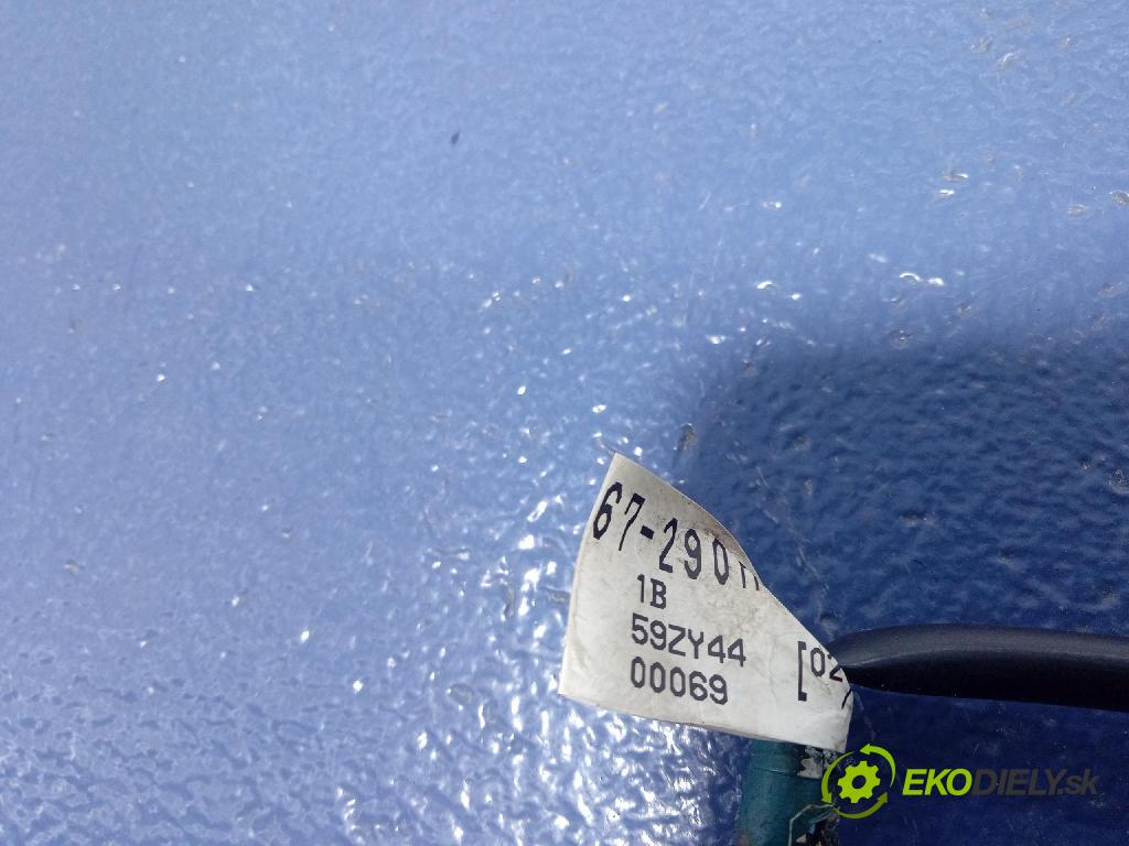 Mazda Cx-5 2021 rukoväť Predné ľavá K15767290A