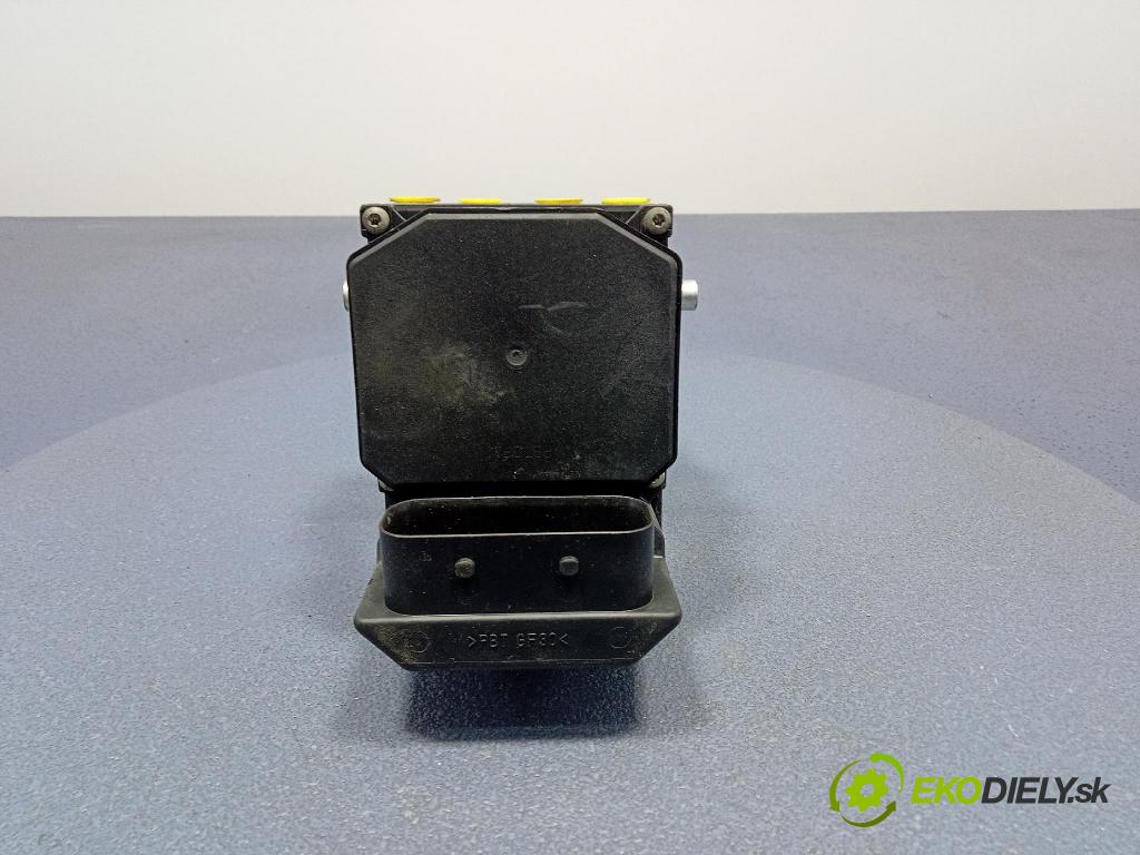Audi A6 2004 čerpadlo ABS x 4B0614517G