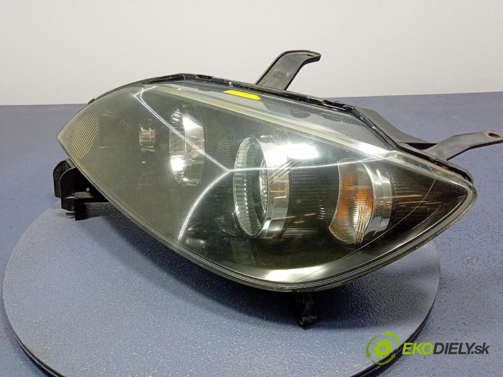 Mazda 2 2006 Reflektor: Vľavo: P5444L