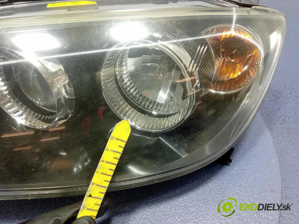 Mazda 2 2006 Reflektor: Vľavo: P5444L