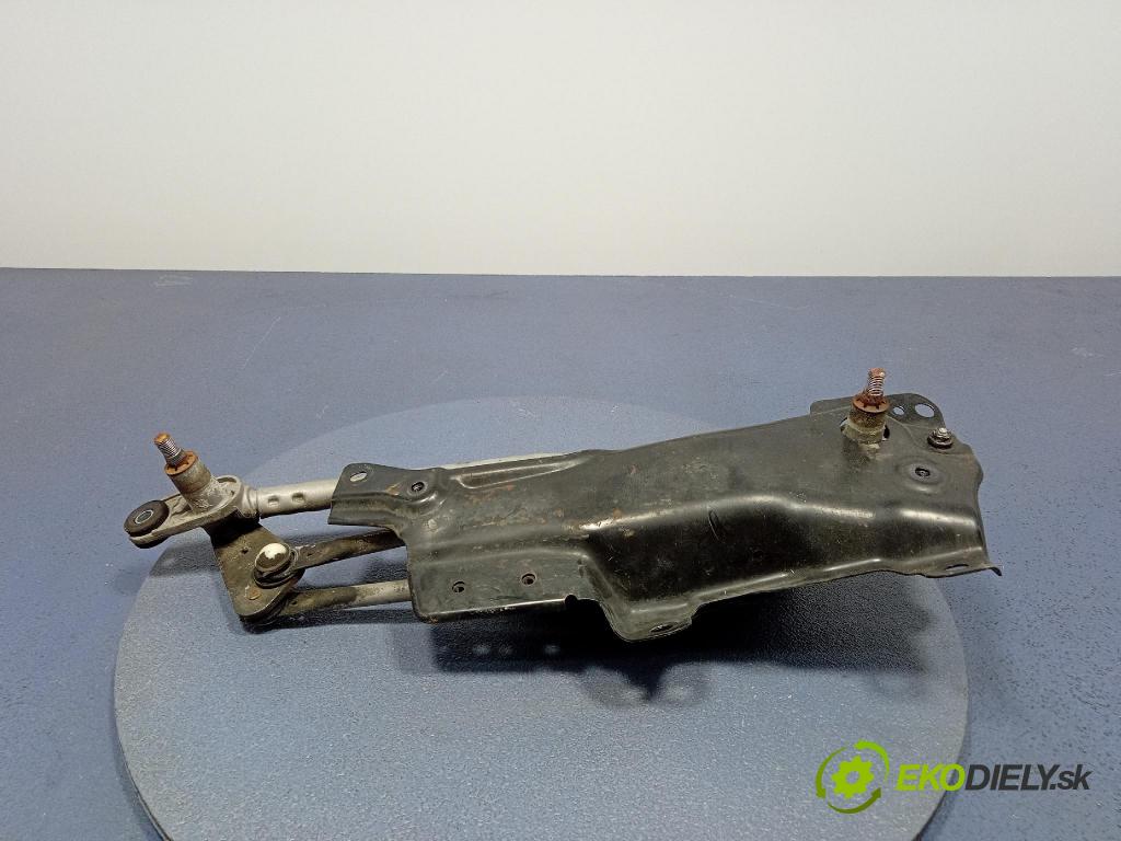 Mazda 2 2006 mechanizmus motor: Stierače: Predné J37B