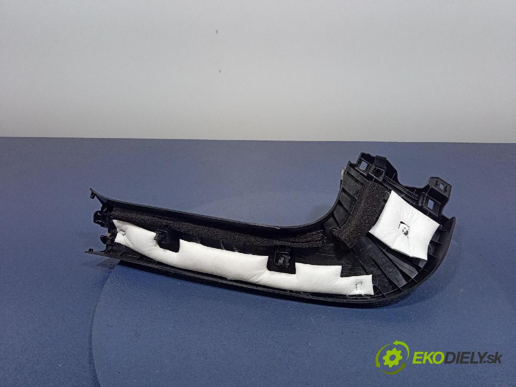 Mazda Cx-5 2021 kryt Plast: Interiéry: KB7W68940