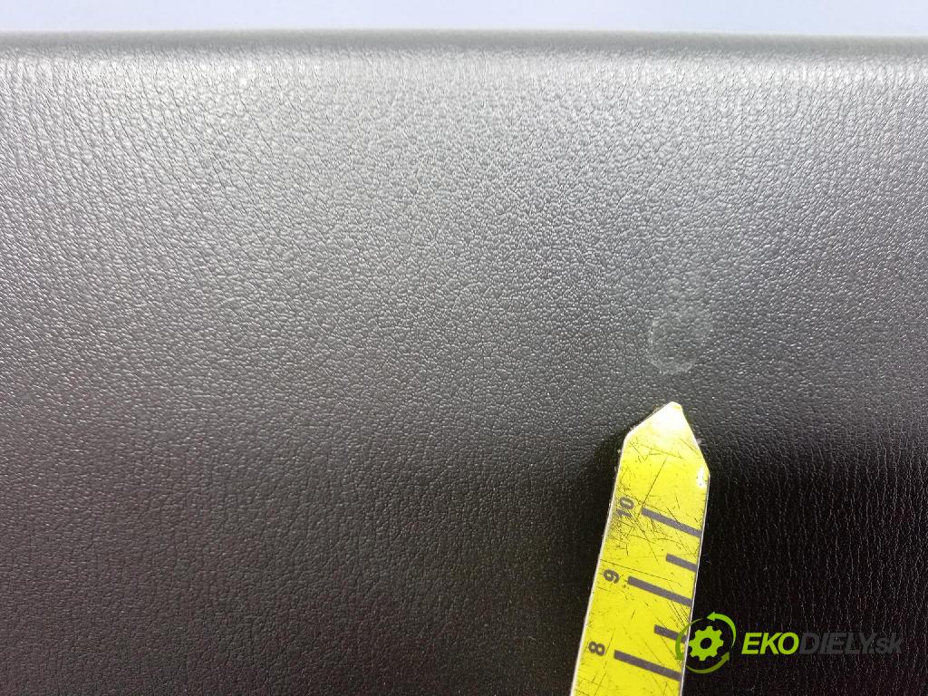 Mazda Cx-5 2021 kryt Plast: Interiéry: KB7W68930