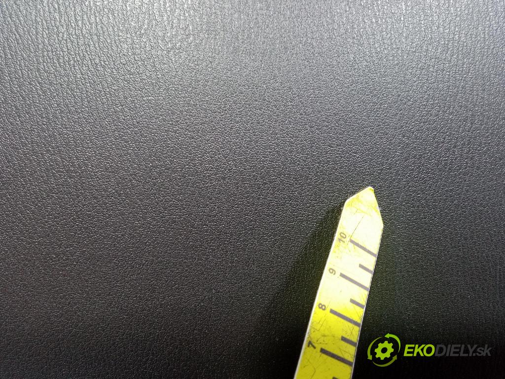 Mazda Cx-5 2021 kryt Plast: Interiéry: KB7W68930