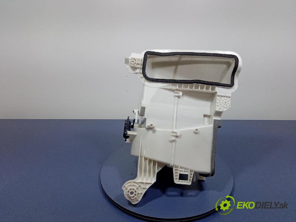 Mazda Cx-5 2021 ventilátor Vzduch: HB021KC8A
