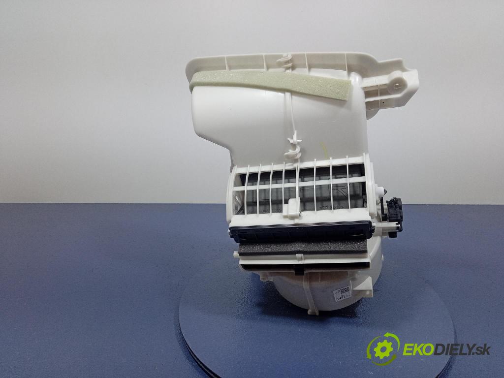 Mazda Cx-5 2021 ventilátor Vzduch: HB021KC8A
