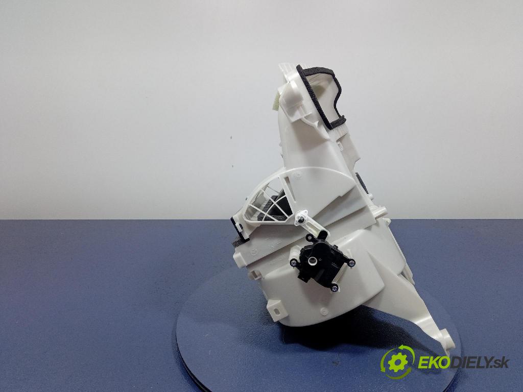 Mazda Cx-5 2021 ventilátor Vzduch: HB021KC8A