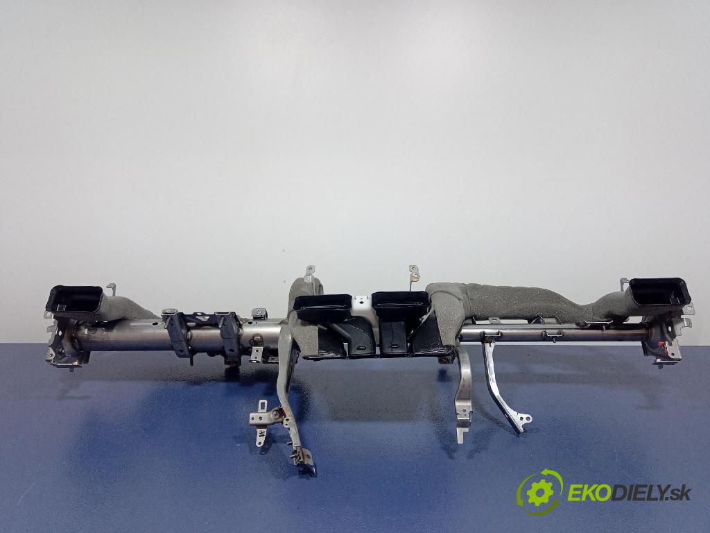 Mazda Cx-5 2021 kokpit,pristrojová doska KD45671