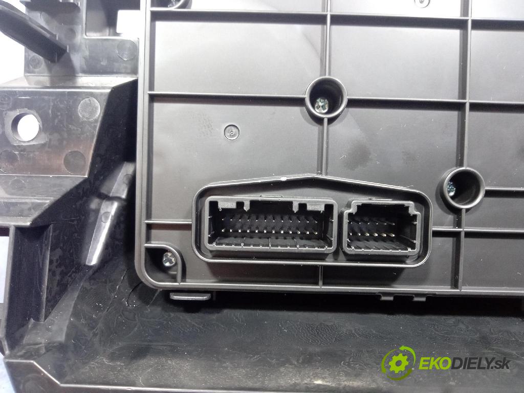 Mazda Cx-5 2021 prepínač Klimatizácia: Prúd vzduchu: KN5L61190A