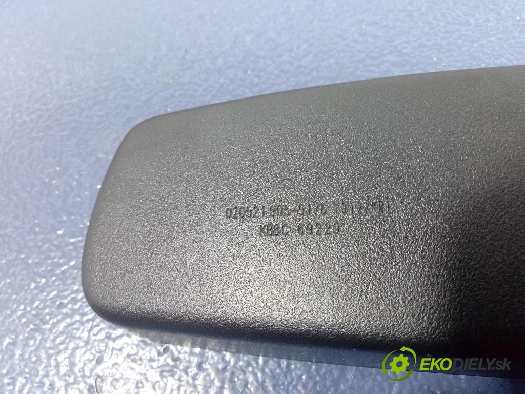 Mazda Cx-5 2021 zrkadlo Vnútri: KB8C69220