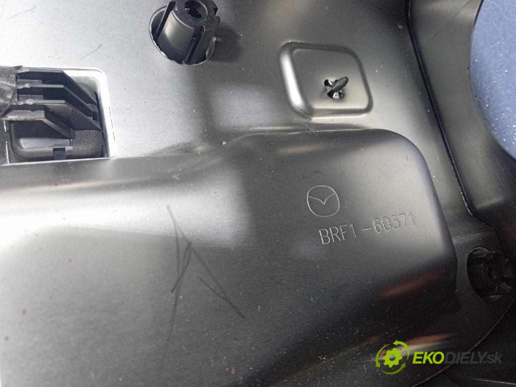 Mazda Cx-5 2021 kryt Plast: Interiéry: BRF160371