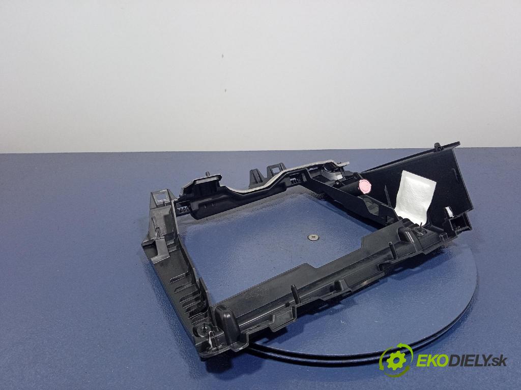 Mazda Cx-5 2021 kastlík KB7W64261
