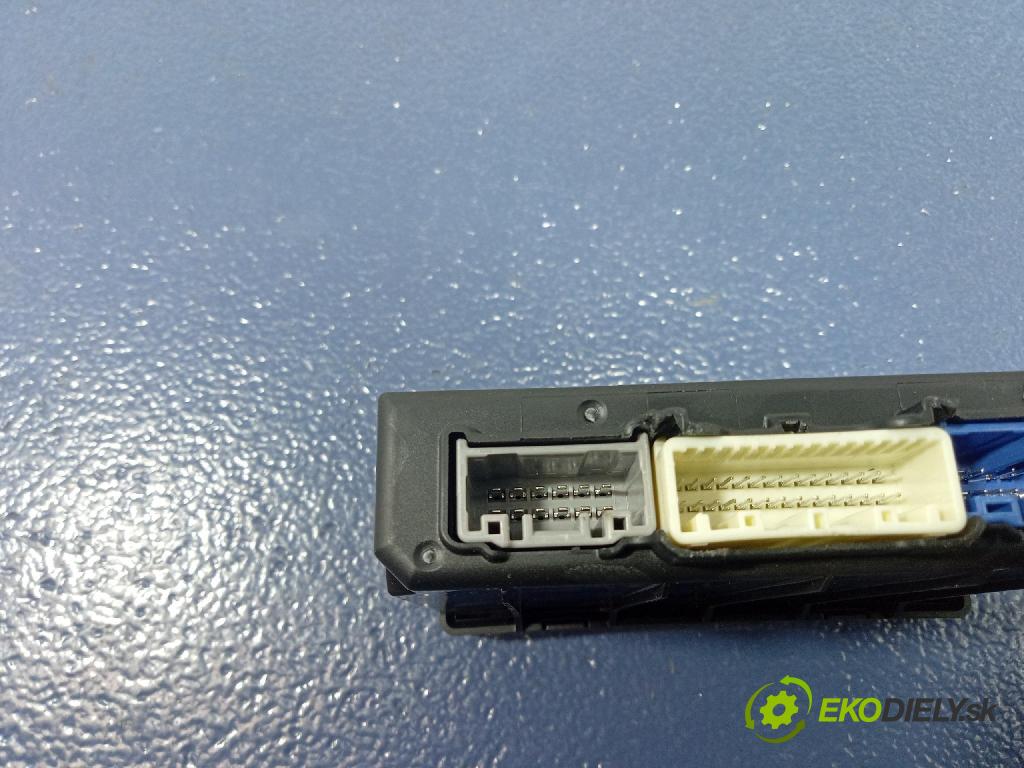 Mazda Cx-5 2021 riadiaca jednotka GBEF-675X0D