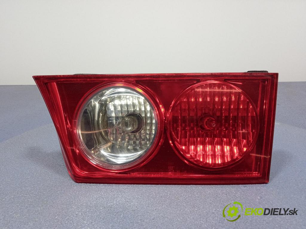 Honda Accord 2005 svetlo / reflektor zad Prava: Vnútri: P3214R
