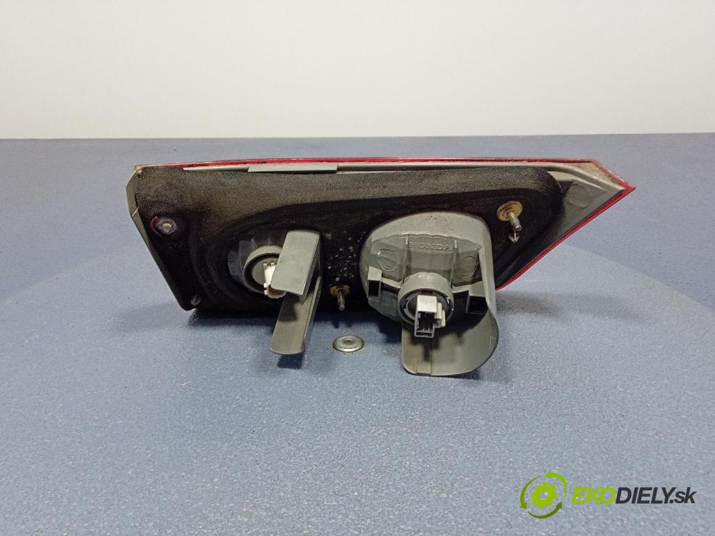 Honda Accord 2005 svetlo / reflektor zad Prava: Vnútri: P3214R