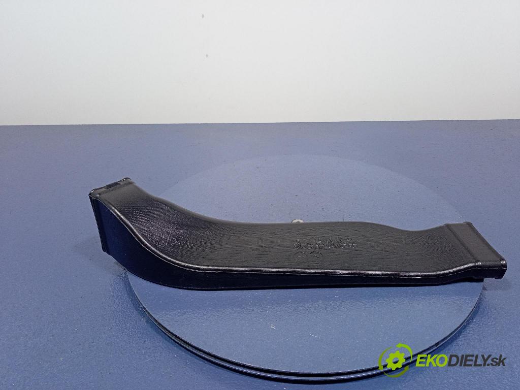 Mazda Cx-5 2021 Vstup: Vzduch: KB7W618A1
