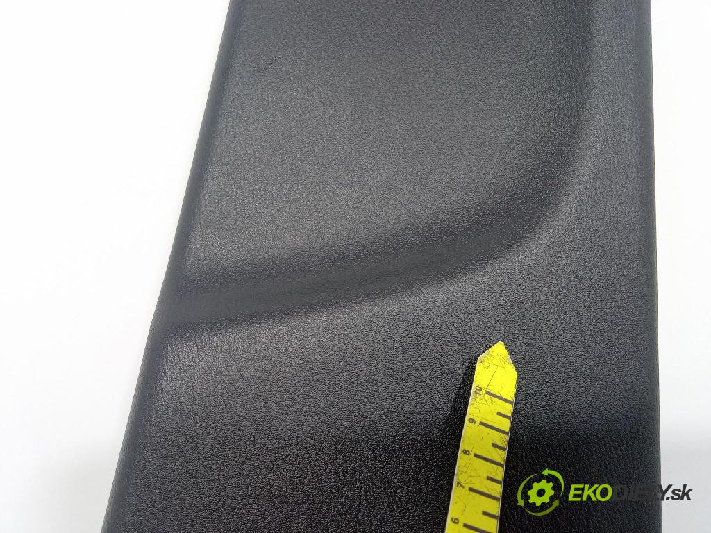 Mazda Cx-5 2021 kryt Plast: Interiéry: KB7W68220