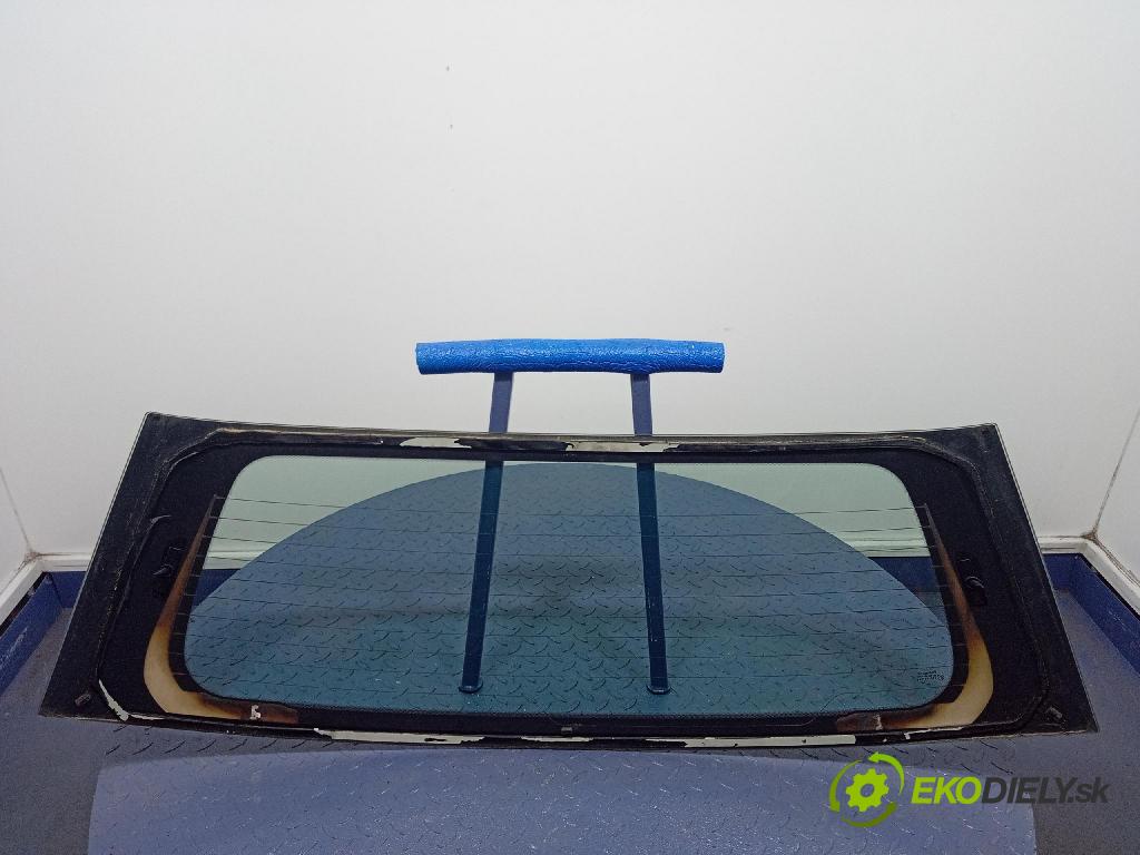 Mazda 2 2006 sklo zadna