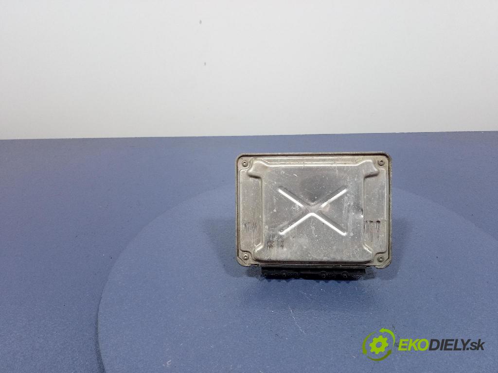 Fiat Panda van 2003 riadiaca jednotka Motor: 51793116