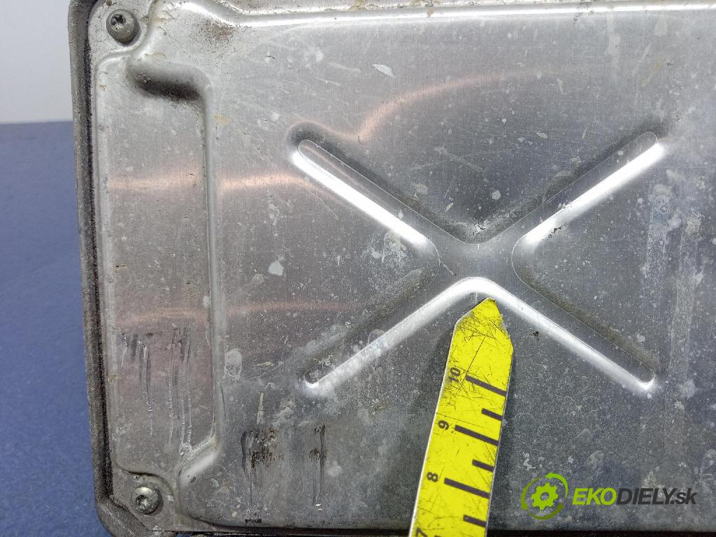 Fiat Panda van 2003 riadiaca jednotka Motor: 51793116