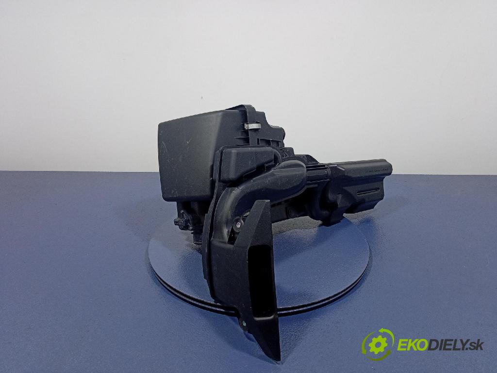 Mazda Cx-5 2021 obal Filtre: Vzduch: PE01-133AX