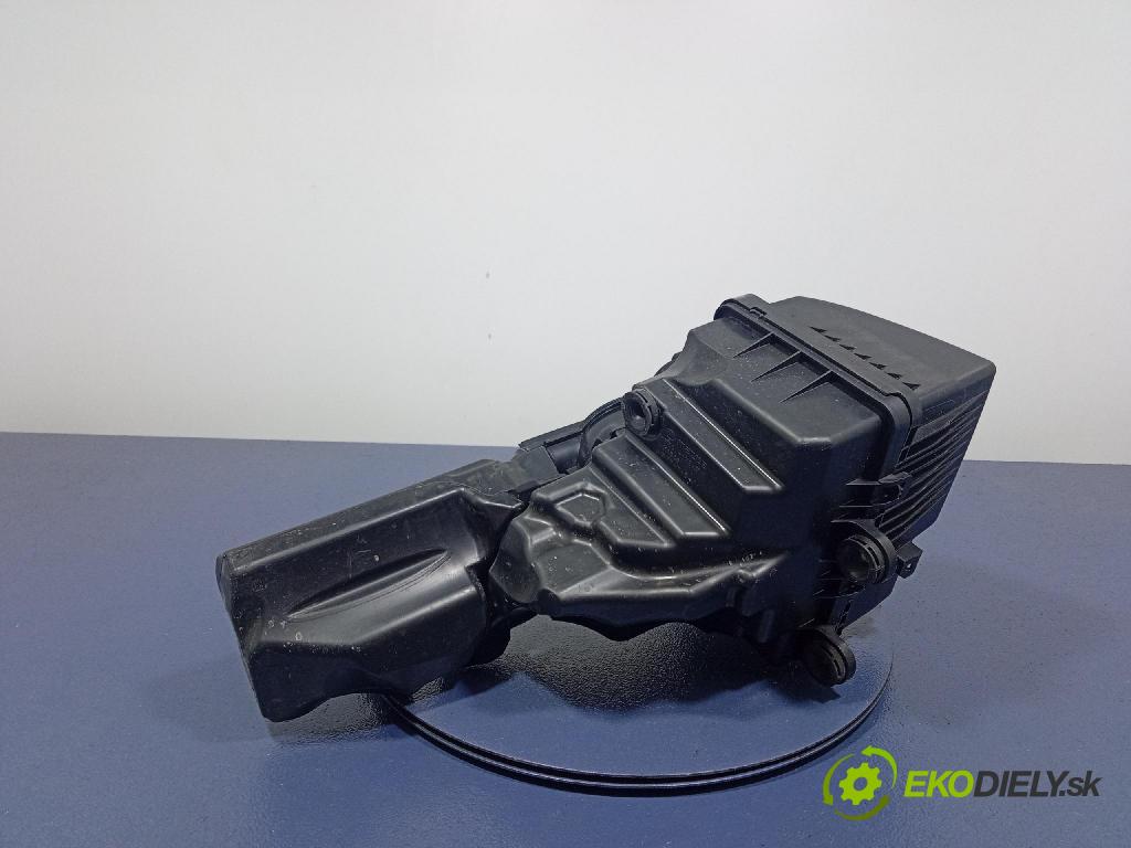 Mazda Cx-5 2021 obal Filtre: Vzduch: PE01-133AX