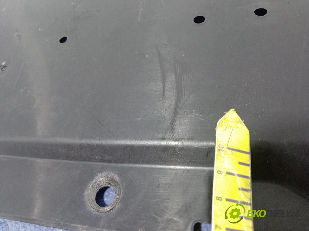 Mazda Cx-5 2021 kryt Plast: podvozek: KB8A5611Y