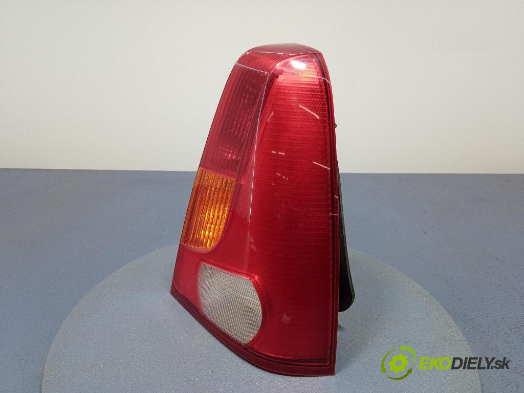 Dacia Logan 2006 svetlo / reflektor zad Prava: Vonkajsia: 8200211019