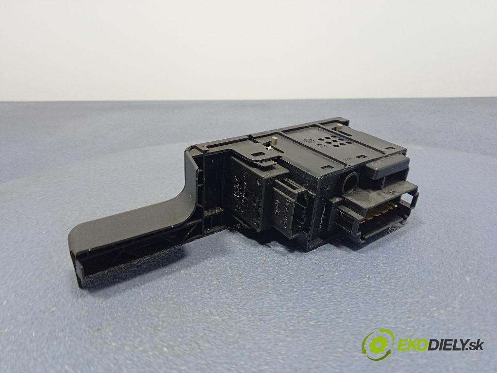 Volkswagen Passat 1996 prepínač svetiel 3A1941531E