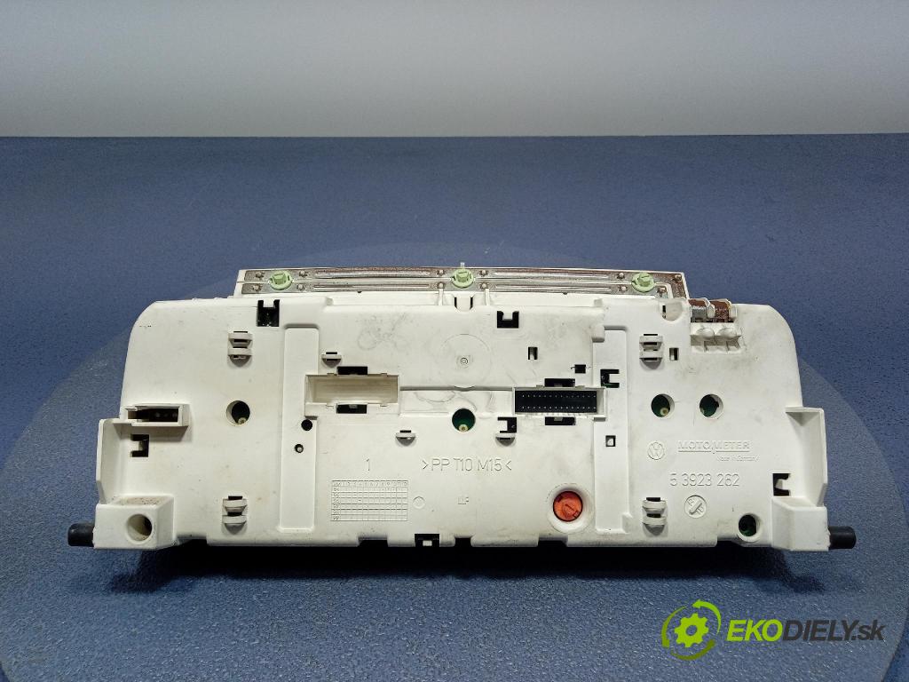 Volkswagen Passat 1996 prístrojovka/ budíky 3A0919861A